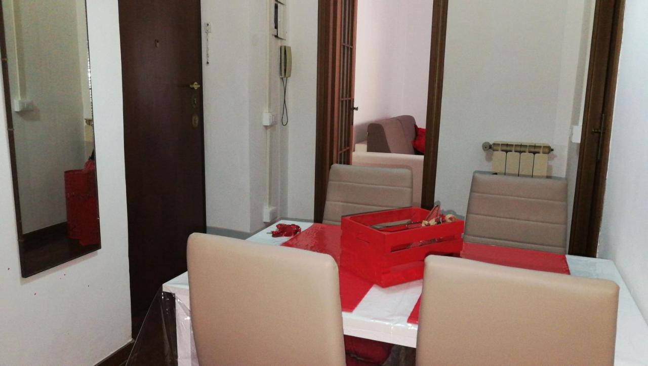 Apartmán Dama Domus Řím Exteriér fotografie